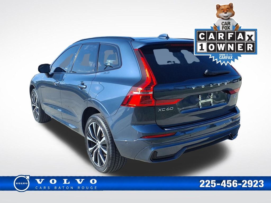 2024 Volvo XC60 B5 Plus Dark Theme