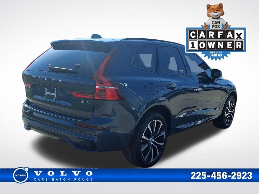 2024 Volvo XC60 B5 Plus Dark Theme