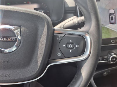 2023 Volvo XC40 Ultimate