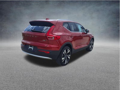 2023 Volvo XC40 Ultimate
