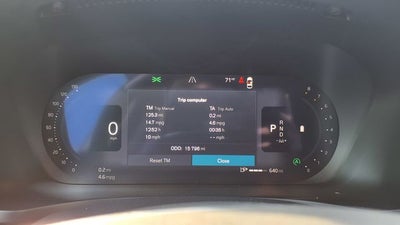 2025 Volvo V60 Cross Country B5 Plus