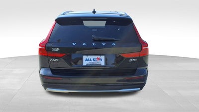 2025 Volvo V60 Cross Country B5 Plus