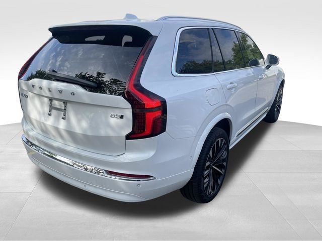 2026 Volvo XC90 B5 Plus