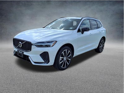 2025 Volvo XC60 B5 Plus