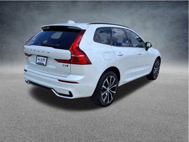 2025 Volvo XC60 B5 Plus