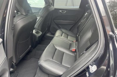 2025 Volvo XC60 B5 Core