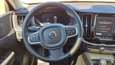 2025 Volvo XC60 B5 Core