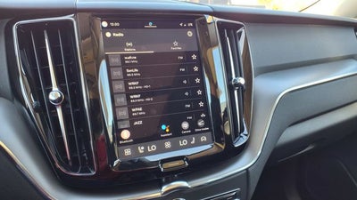 2025 Volvo XC60 B5 Core