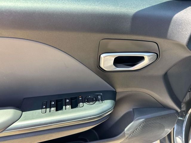2025 Kia K4 LXS - Photo 25