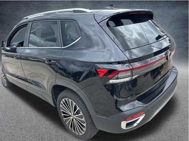 2025 Volkswagen Taos SE - Photo 22
