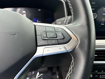 2025 Volkswagen Taos 1.5T SE