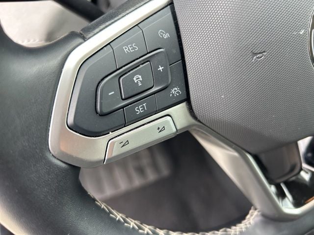 2025 Volkswagen Taos SE - Photo 30