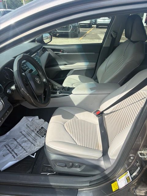 2020 Toyota Camry SE