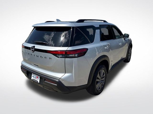 2025 Nissan Pathfinder SV - Photo 10