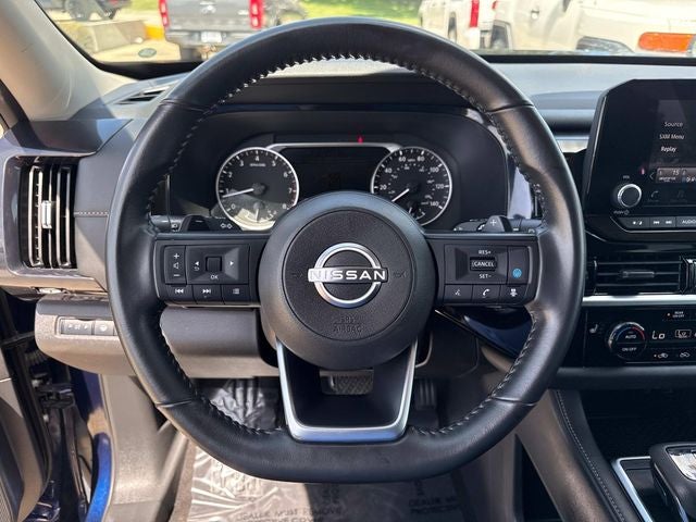 2025 Nissan Pathfinder SV - Photo 27