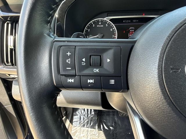 2025 Nissan Pathfinder SV - Photo 28