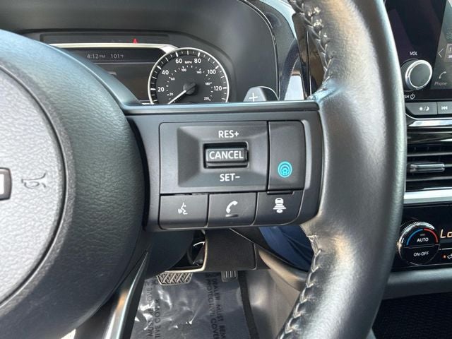 2025 Nissan Pathfinder SV - Photo 29