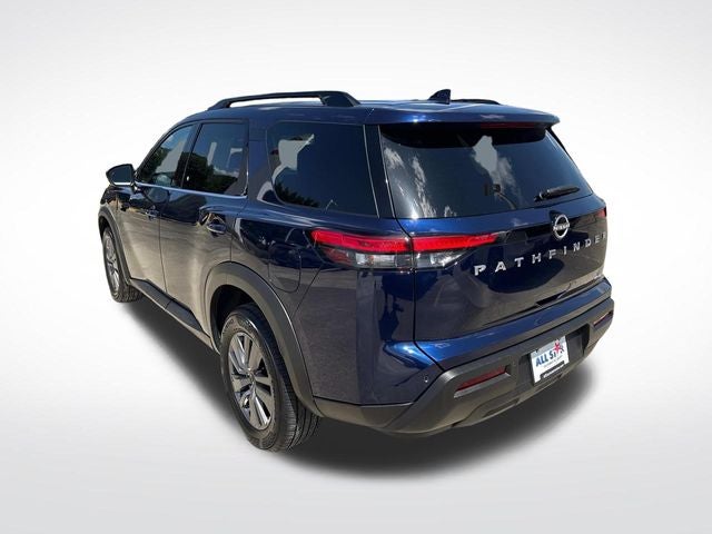 2025 Nissan Pathfinder SV - Photo 8