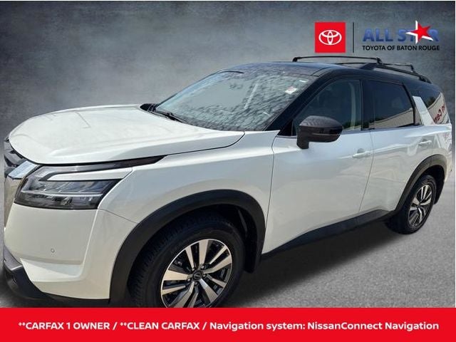 2023 Nissan Pathfinder SL 4WD's photo