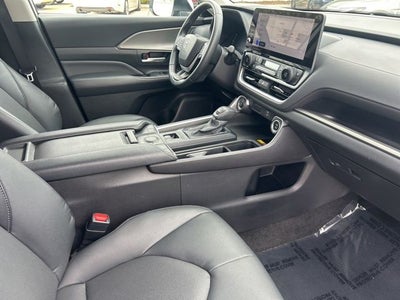 2025 Toyota Grand Highlander XLE