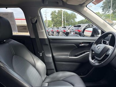 2026 Toyota Highlander Hybrid XLE