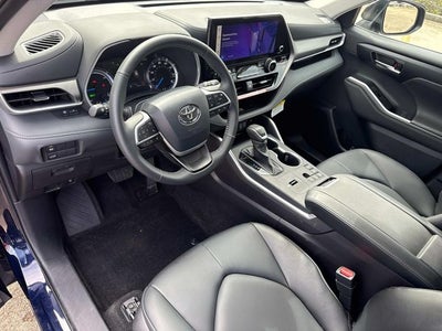 2026 Toyota Highlander Hybrid XLE