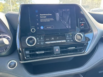 2025 Toyota Highlander LE
