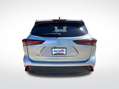 2025 Toyota Highlander LE