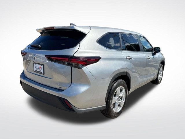 2025 Toyota Highlander LE