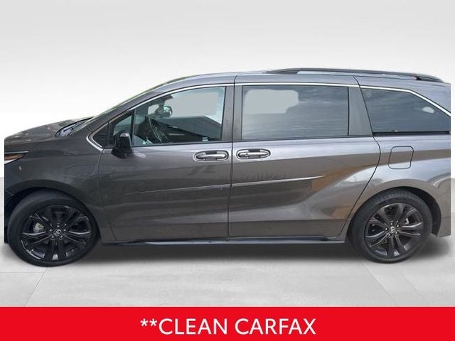 2022 Toyota Sienna XSE 7 Passenger