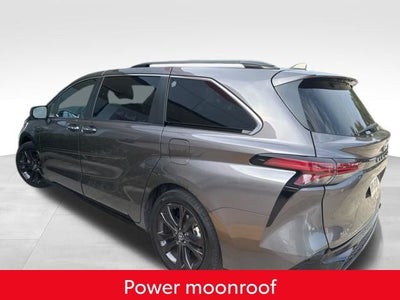 2022 Toyota Sienna XSE 7 Passenger