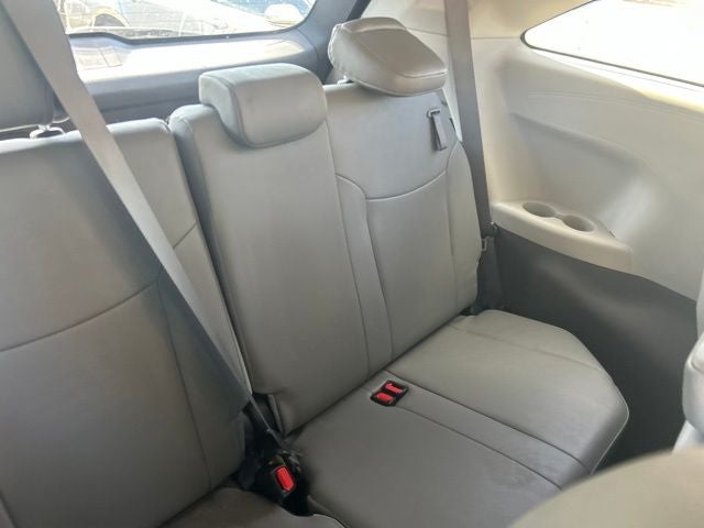 2024 Toyota Sienna XLE 8 Passenger