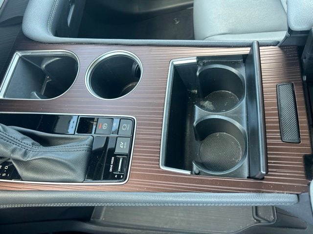 2024 Toyota Sienna XLE 8 Passenger