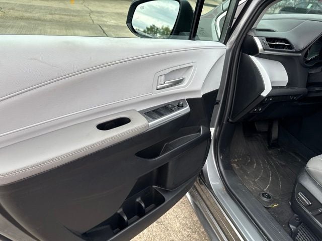 2026 Toyota Sienna XLE 8 Passenger