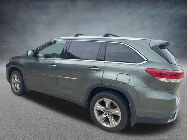 2019 Toyota Highlander Base