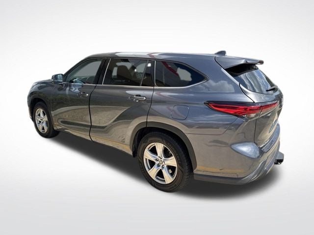 2020 Toyota Highlander LE