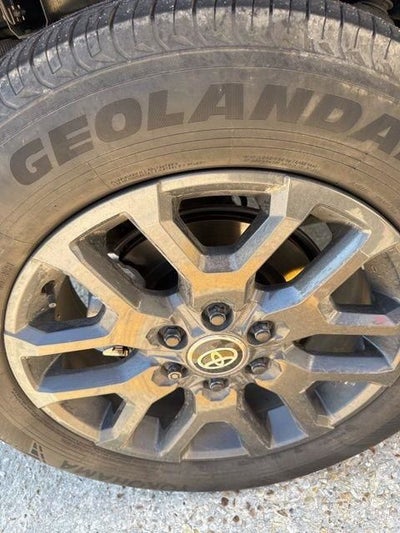 2025 Toyota Tundra Hybrid Platinum