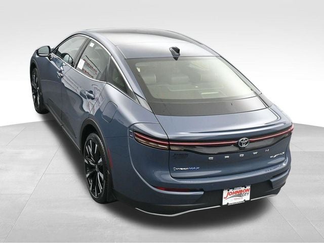 2026 Toyota Crown Platinum