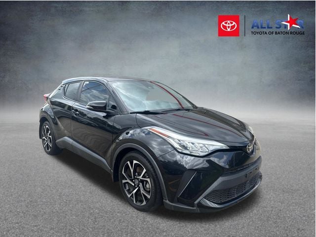 2021 Toyota C-HR XLE's photo