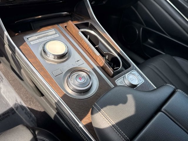 2024 GENESIS GV80 Standard - Photo 30