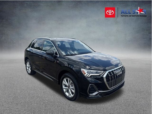 2025 Audi Q3 45 TFSI S Line Premium quattro's photo