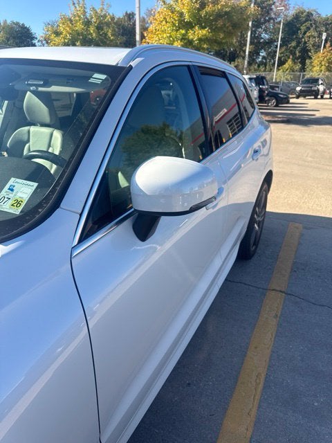 2018 Volvo XC60 T5 Momentum